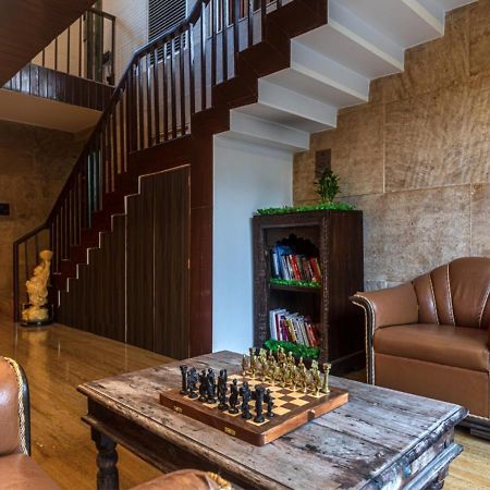 Saffronstays Urja, Lonavala - Private Villa With 2 Pools, Spa Room, Private Elevator & Waterfall Buitenkant foto