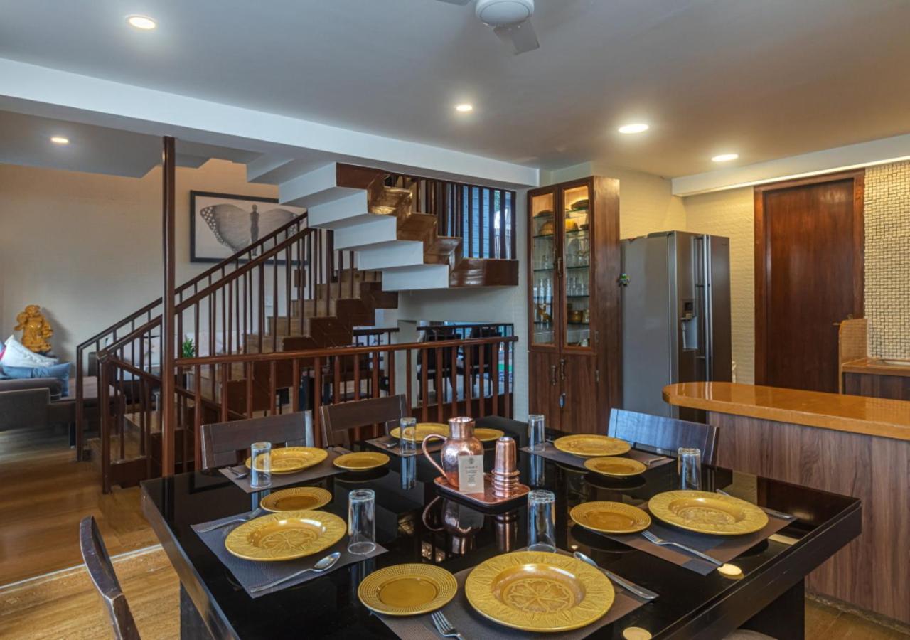 Saffronstays Urja, Lonavala - Private Villa With 2 Pools, Spa Room, Private Elevator & Waterfall Buitenkant foto